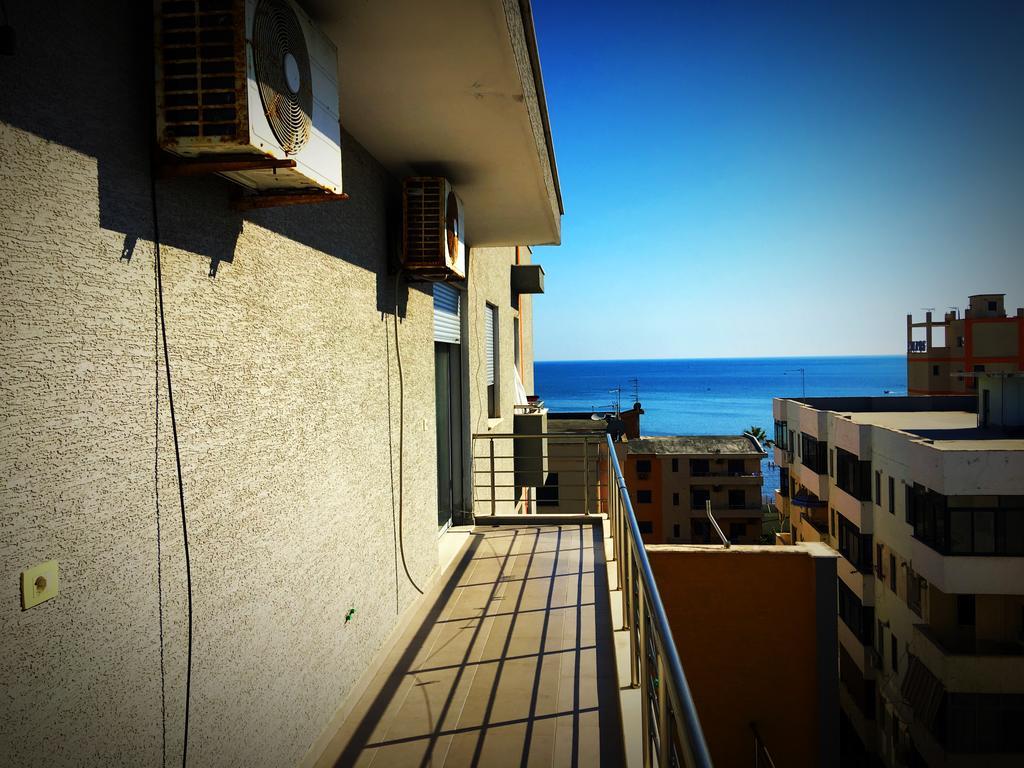 Alexander Rooms & Apartments Durrës Extérieur photo