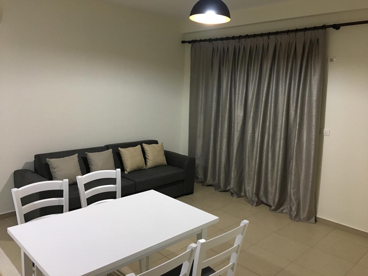 Alexander Rooms & Apartments Durrës Extérieur photo