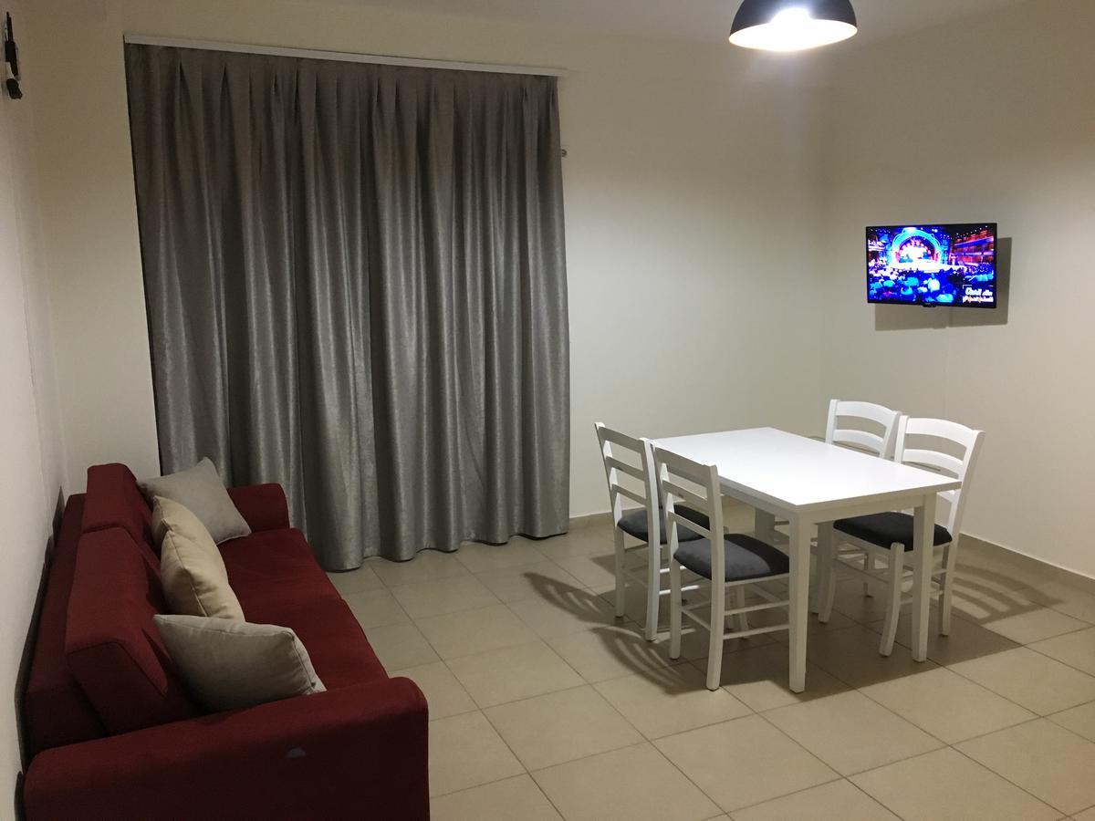 Alexander Rooms & Apartments Durrës Extérieur photo