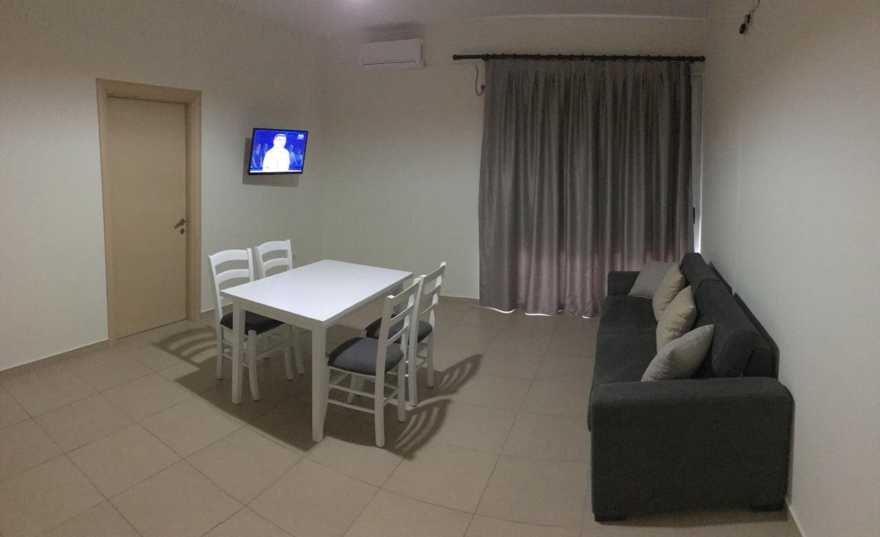 Alexander Rooms & Apartments Durrës Extérieur photo