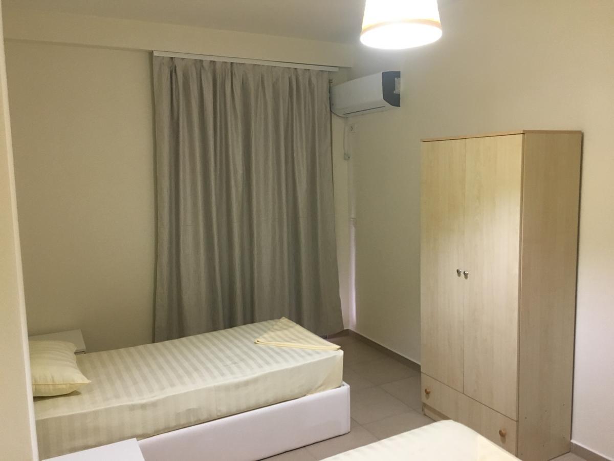 Alexander Rooms & Apartments Durrës Extérieur photo
